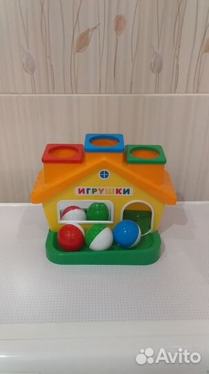 Игрушка домик