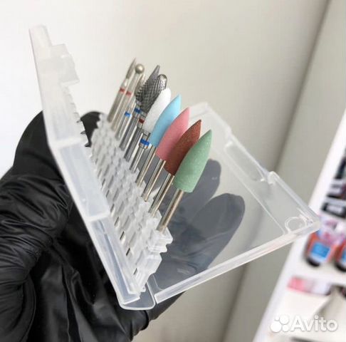 Контейнер для хранения маникюрных фрез