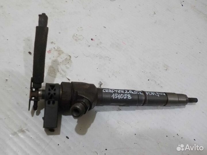 Форсунка топливная дизельная Volkswagen Crafter 2л