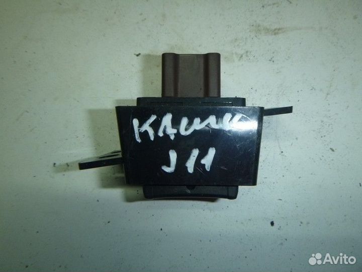 Кнопка обогрева сидений Nissan Qashqai II (2013—2019)