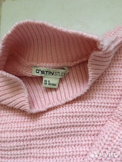 Свитер женский