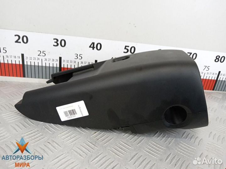 Кожух рулевой колонки Volkswagen Passat B6 2007