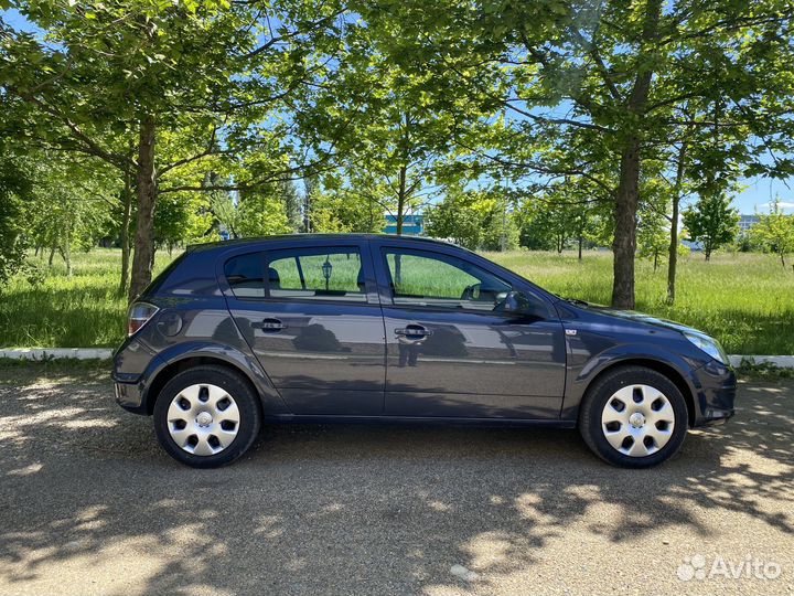 Opel Astra 1.6 AMT, 2011, 141 491 км