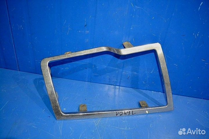 Накладка фары, левая volvo FH16 (01.93)