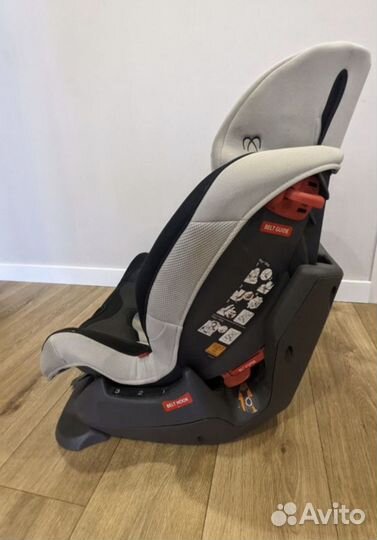 Автокресло Carmate Ailebebe Swing moon 9-25 кг