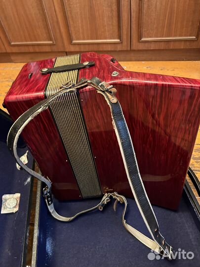 Аккордеон weltmeister amigo