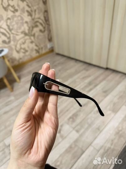 Солнцезащитные очки furla