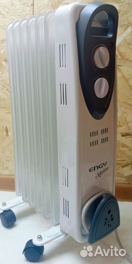 Радиатор масляный Energy EN-2207 новый