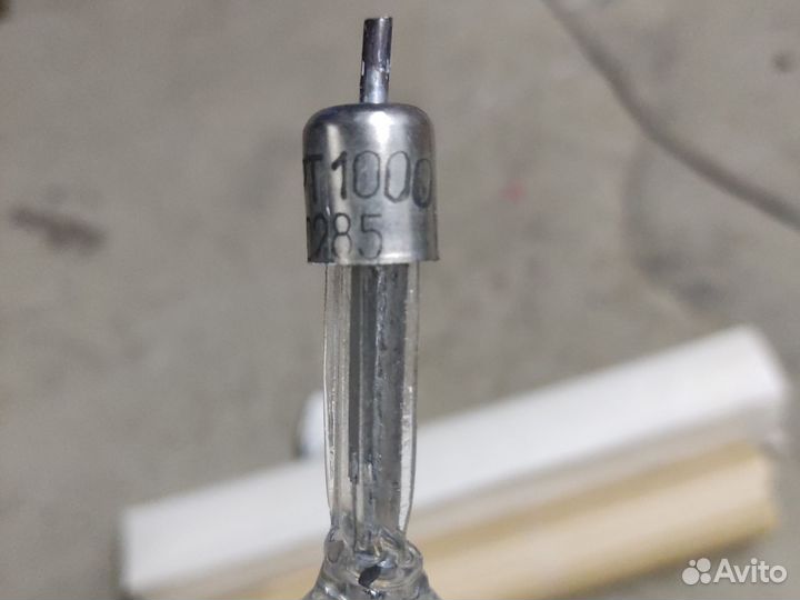 Кварцевая лампа бактерицидная