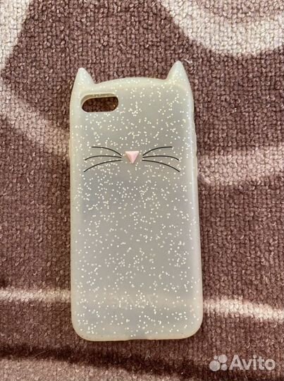 Чехол на iPhone 7