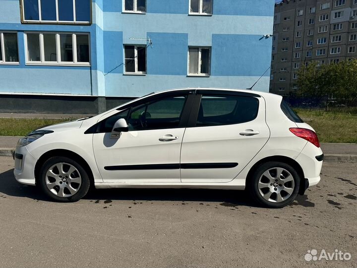 Peugeot 308 1.6 AT, 2010, 229 995 км