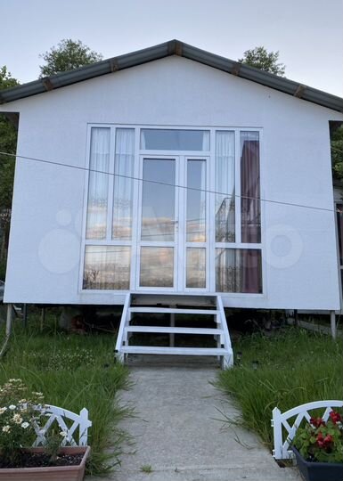 Дом 20 м² на участке 5 сот.