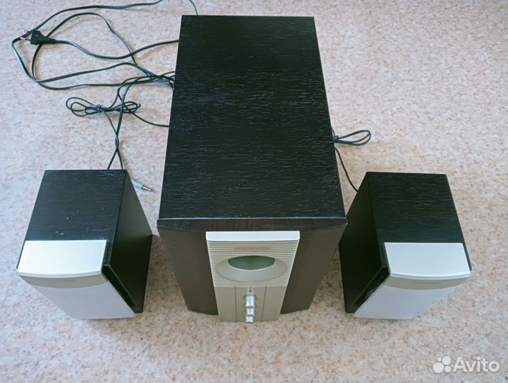 Microlab m-890 саб + 2 колонки 40ватт