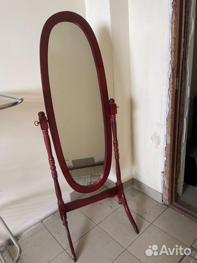 Зеркало напольное и рейл