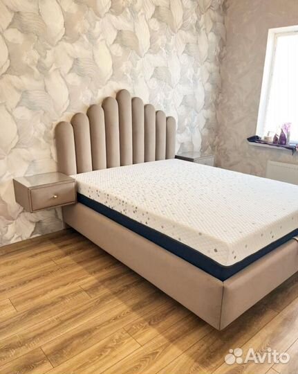 Кровать двухспальная 160 200