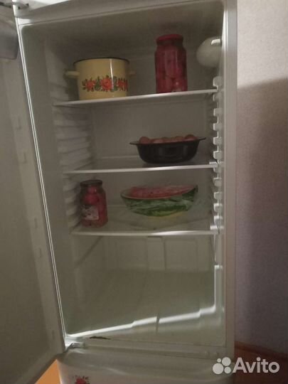 Холодильник ariston бу
