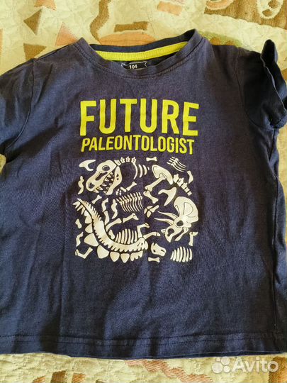 Набор футболок на 104