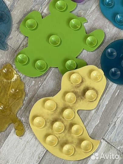 Резиновые коврики / липучки в ванну