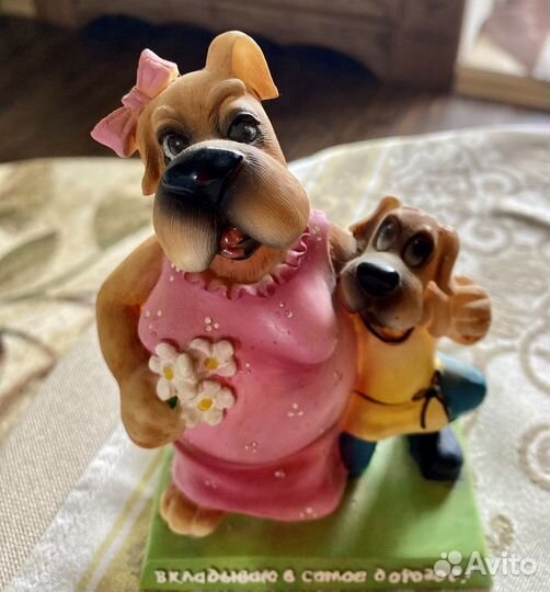 Фигурка интерьерная. Цветное стекло