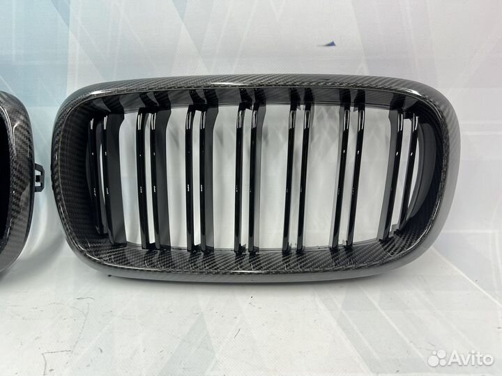 Решетка радиатора BMW X5 F15, М стиль, карбон