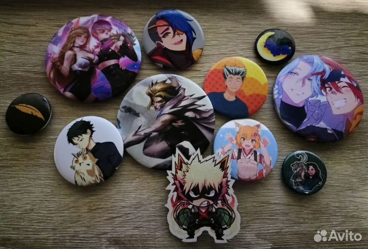 Значки, серьги, брелоки с аниме
