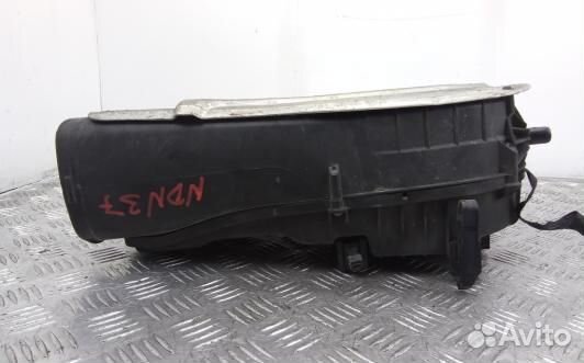 Корпус воздушного фильтра mercedes benz E-class W2