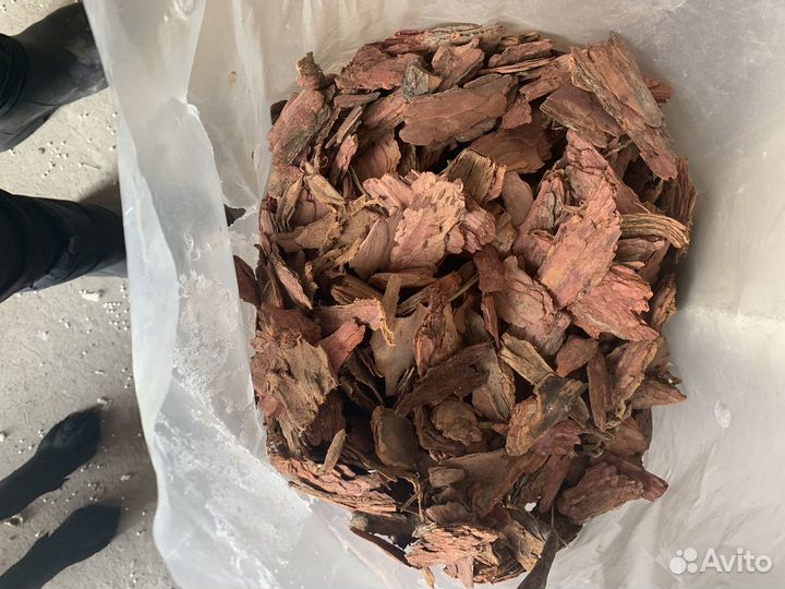 Кора сибирской лиственницы разных фракций