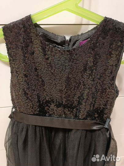 Нарядное платье