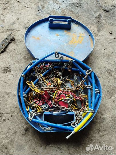 Цепи противоскольжения на колеса