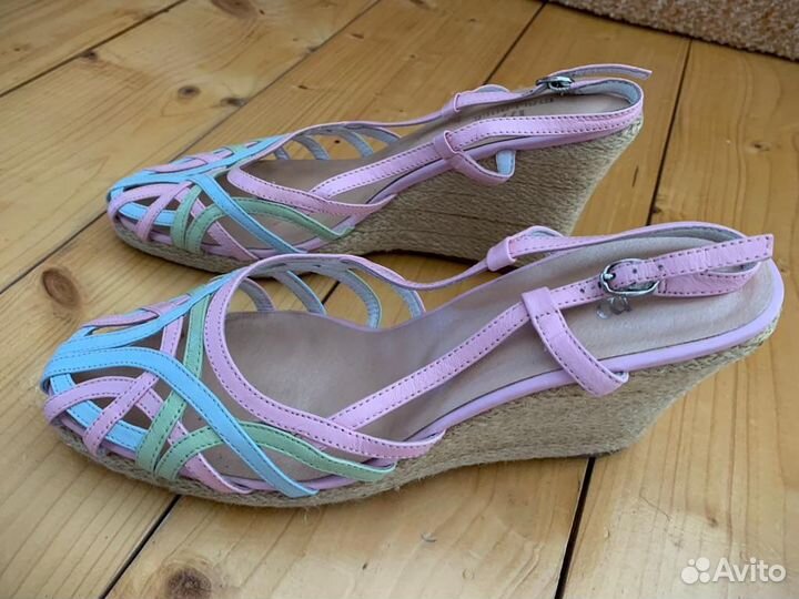 Босоножки женские 38 размер