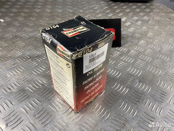 Фильтр масляный Champion G104/606