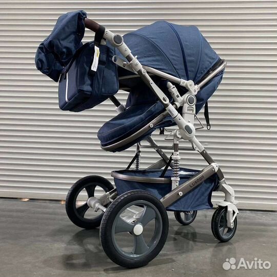 Коляска 3 в 1 Luxmom 520