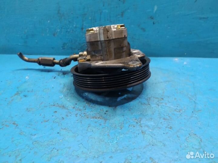 Насос гидроусилителя гур Mazda Tribute AJ