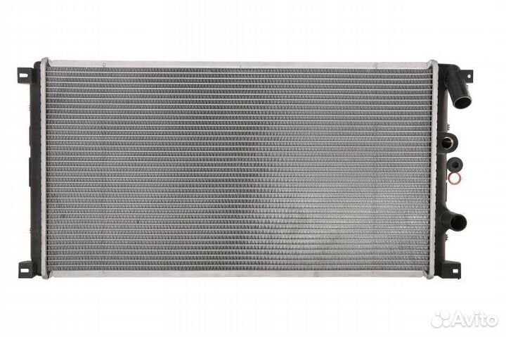 Радиатор охлаждения двигателя renault master II 2
