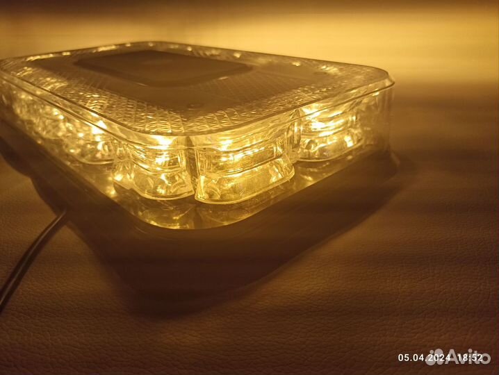 Маяк мигалка желтая на магнитах LED 12-24v