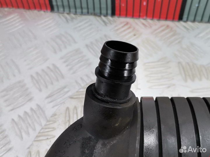 Патрубок турбины Ford Fiesta 5 рест. 2009