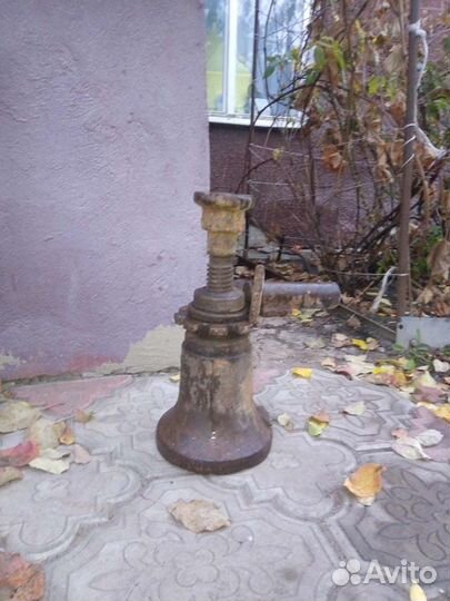 Домкрат 5 тонн