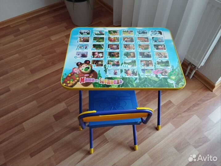 Детский стол и стул