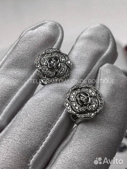 Серьги Chanel белое золото 750 и бриллианты