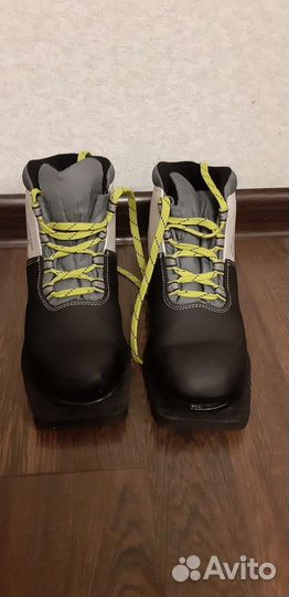 Лыжные ботинки 34 размер