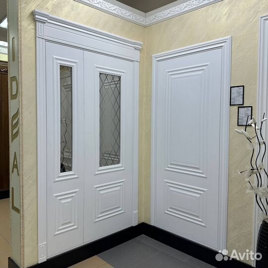 Двери в квартиру m-5172