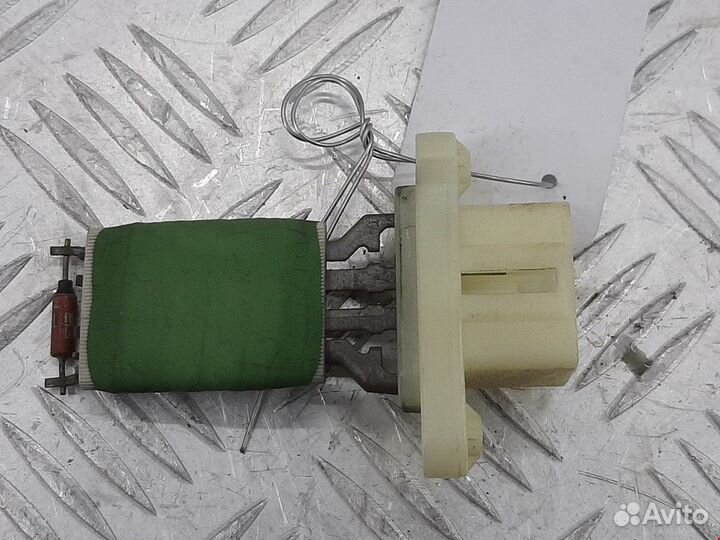 Сопротивление печки Ford Fiesta 5 рест. 2008