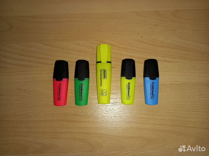 Канцелярия пакетом (Карандаши,ручки,тетради и тд.)