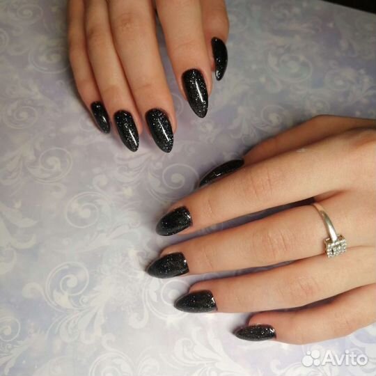 Маникюр, педикюр, наращивание ногтей