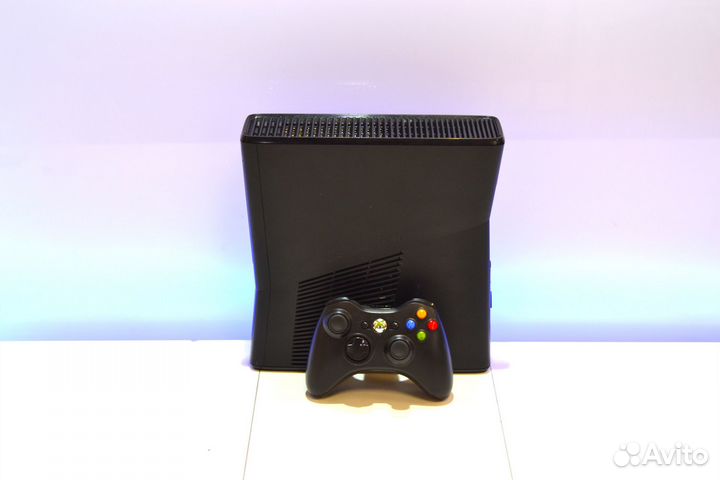 Xbox 360 Slim + 39Игр GTA5,FIFA,NHL,MineCraf