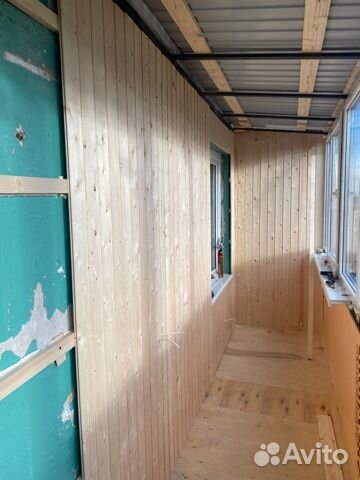 Отделка балкона вагонкой