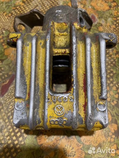 Задний тормозной суппорт октавия тур