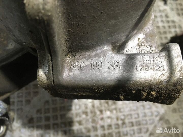 Опора двигателя + кронштейн правый (Audi Q5)