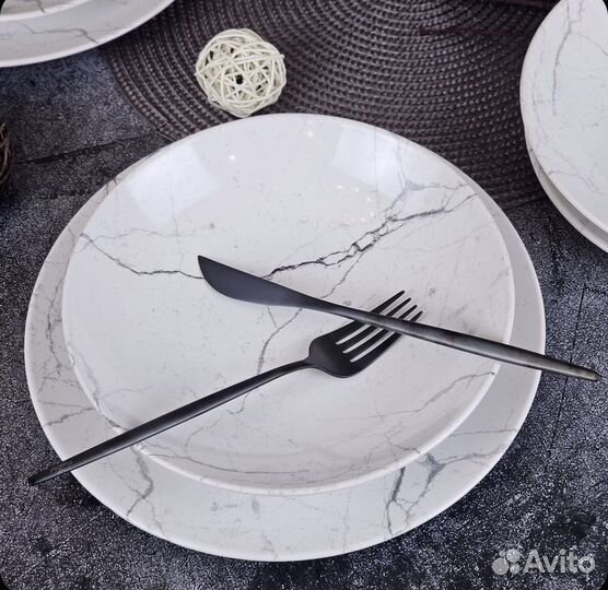 Набор столовой посуды из керамики