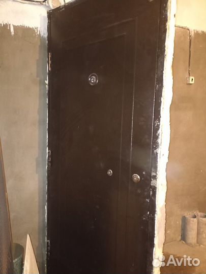 Дверь входная железная бу